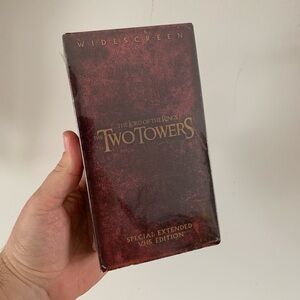 Lord of the Rings The Two Towers VHS Extended Edition